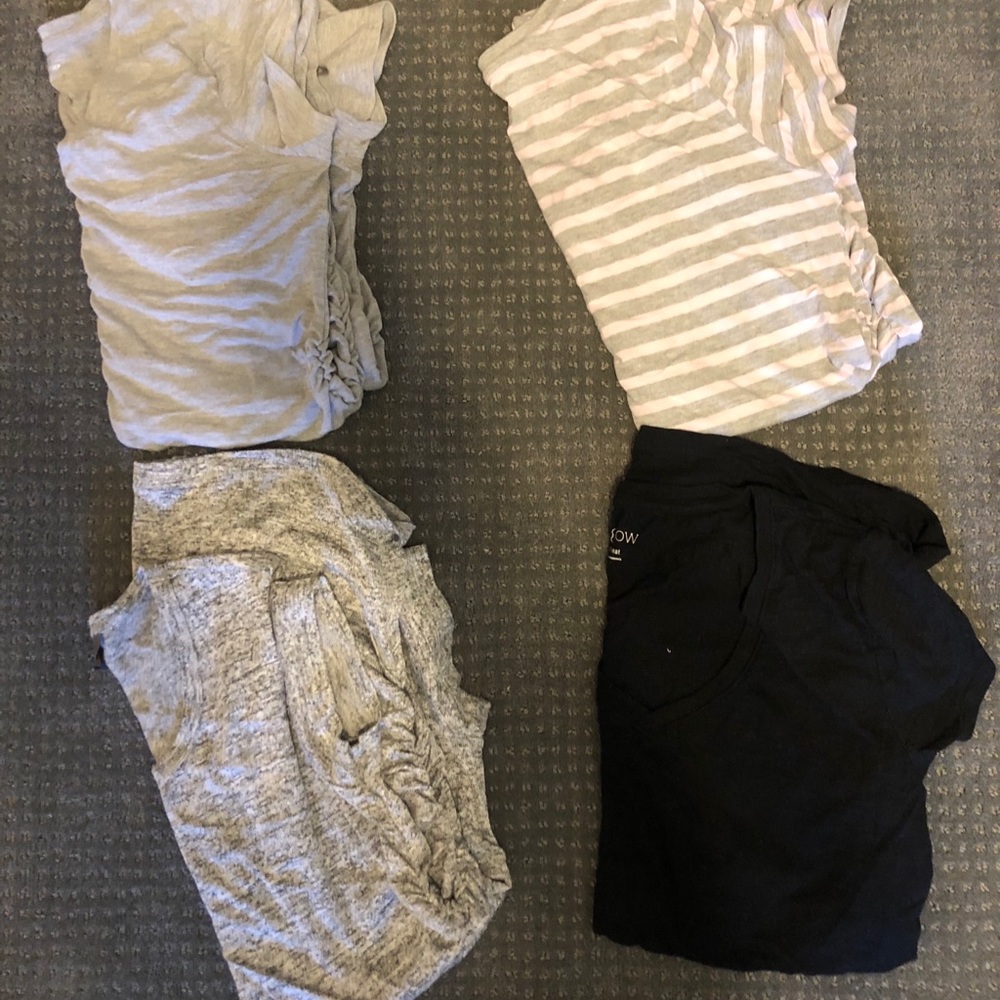 Lot of maternity t shirts